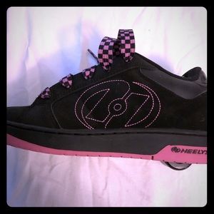 NWOT. HEELYS. never used.